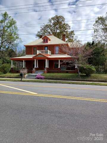 514 N Main Street, Mount Gilead, NC 27306