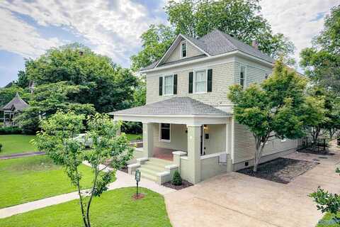 605 Ferry Street, Decatur, AL 35601