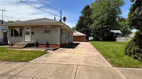 854 Ardella Avenue, Akron, OH 44306
