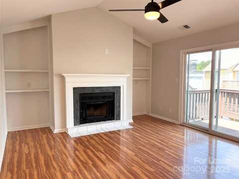 3210 Selwyn Farms Lane, Charlotte, NC 28209