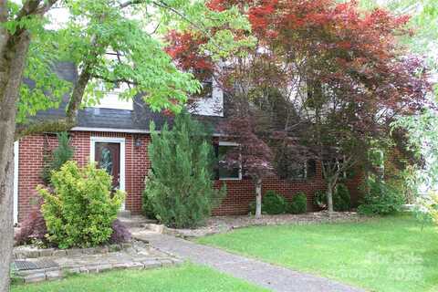 426/432 Maple Street, Brevard, NC 28712