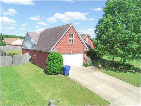 120 Oakleigh, Batesville, MS 38606