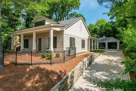 1525 Jackson Ave E., Oxford, MS 38655