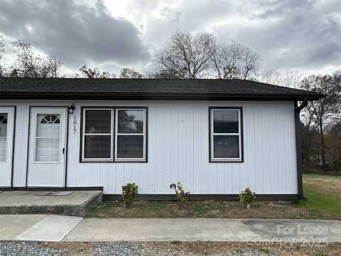 1017 Old Plank Road, Salisbury, NC 28144