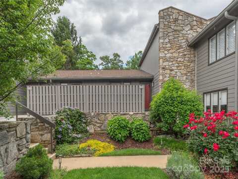 514 Crowfields Lane, Asheville, NC 28803