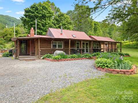 161 Moody Mountain Road, Burnsville, NC 28714