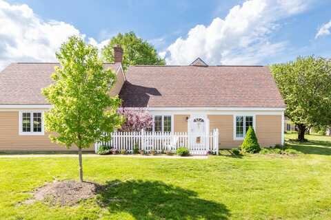 7 Harvest Lane, Laconia, NH 03246