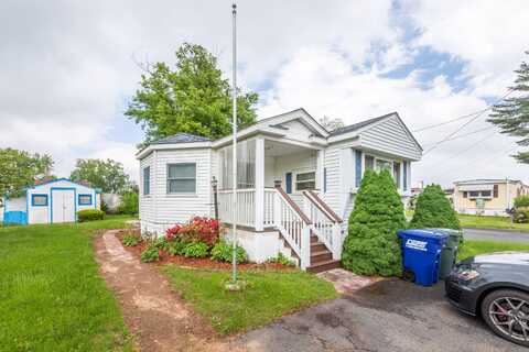 2 Oak Road, Southington, CT 06489