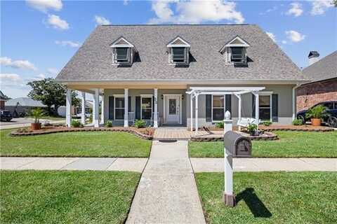 32 DOESCHER Drive, Harahan, LA 70123