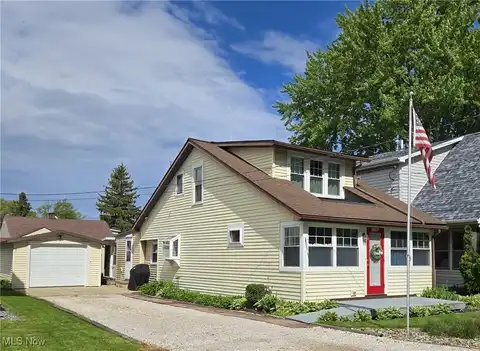 1857 Walnut Drive, Ashtabula, OH 44004