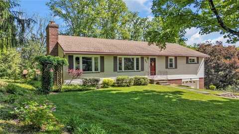 961 Alpine Boulevard, Uniontown, OH 44685