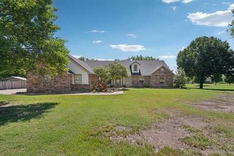 801 N Woodchuck Lane, Skiatook, OK 74070