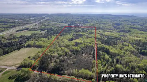 64 Stenman Rd, Esko, MN 55733