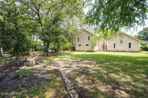 216 Plantation Drive, New Bern, NC 28562