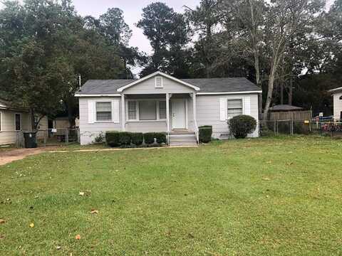 1305 Petty St., Dothan, AL 36301