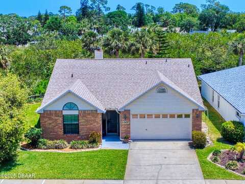 1307 Wayne Avenue, New Smyrna Beach, FL 32168