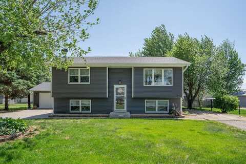 912 Reuel Avenue, Kellogg, IA 50135