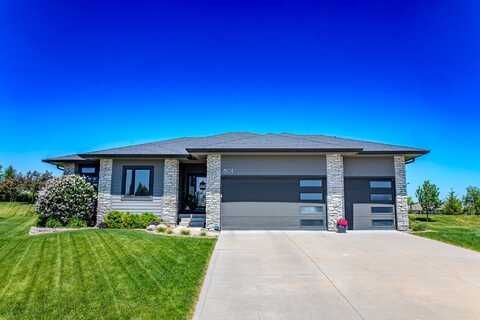 801 S Balsam Street, West Des Moines, IA 50266