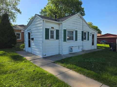 2900 E 29th Street, Des Moines, IA 50317