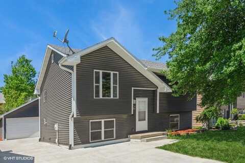 2430 SE 19th Street, Des Moines, IA 50320