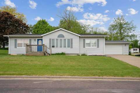119 White, Benton, WI 53803