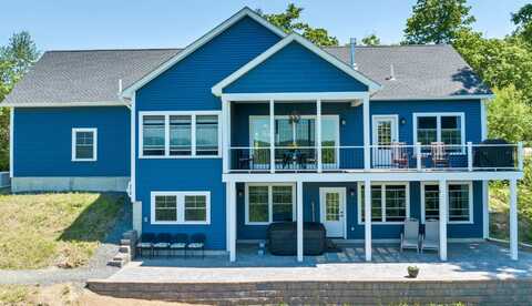 19 Point Of View Drive, Plymouth, NH 03264