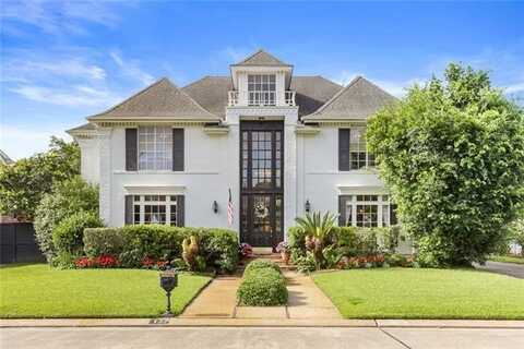 137 LAKEWOOD ESTATES Drive, New Orleans, LA 70131