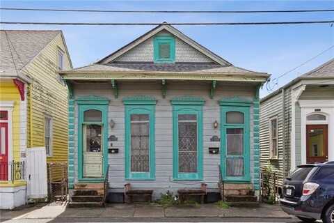 2712 BURGUNDY Street, New Orleans, LA 70117