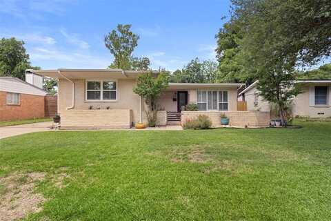 10209 Solta Drive Drive, Dallas, TX 75218