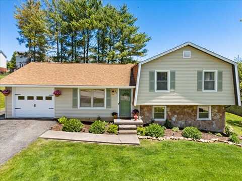 80 Henley Drive, Christiansburg, VA 24073