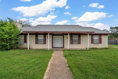 444 Lindenwood Lane W, Hewitt, TX 76643