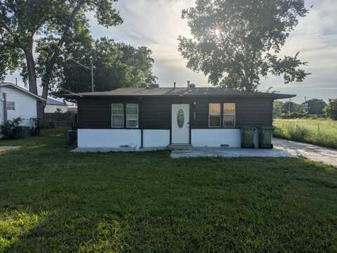 3915 Flory Street, North Richland Hills, TX 76180