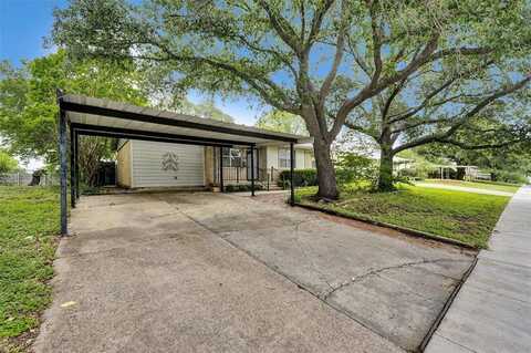 8028 Tumbleweed Trail, White Settlement, TX 76108