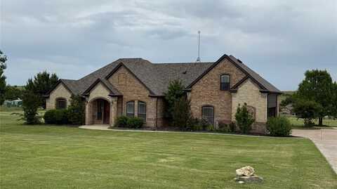 124 Heritage Parkway W, Decatur, TX 76234