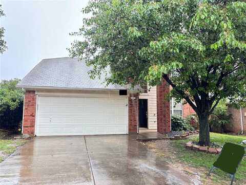 11812 Ponderosa Pine Drive, Fort Worth, TX 76244