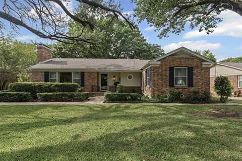 3824 Arundel Avenue, Fort Worth, TX 76109