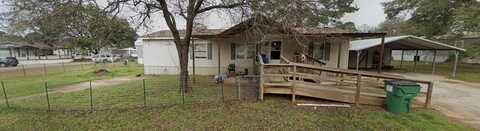 5101 Estes Parkway, Lakeport, TX 75603