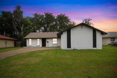917 Park East Circle, Garland, TX 75043
