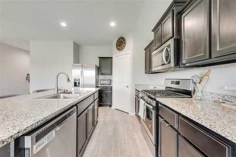 6128 Blacksmith Avenue, Fort Worth, TX 76179