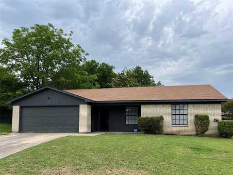 1633 Edge Hill Road, Benbrook, TX 76126