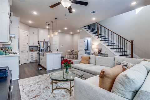 8210 Laflin Lane, Dallas, TX 75231