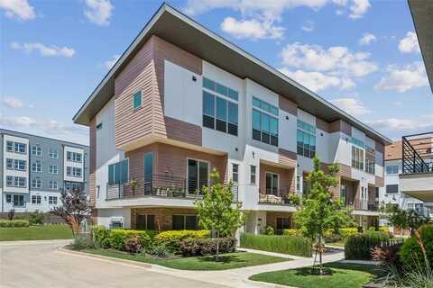 13900 Noel Road, Dallas, TX 75240