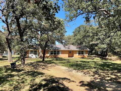 1725 County Rd 529, Burleson, TX 76028