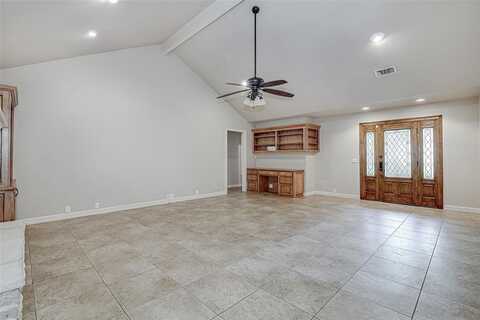 6109 Rayburn Court, Fort Worth, TX 76133