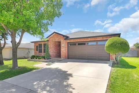 700 Harris Ridge Drive, Arlington, TX 76002