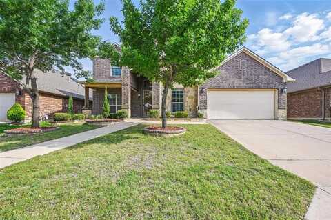 6824 San Fernando Drive, Fort Worth, TX 76131