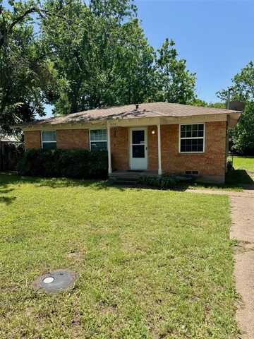 2132 Potter Lane, Mesquite, TX 75149