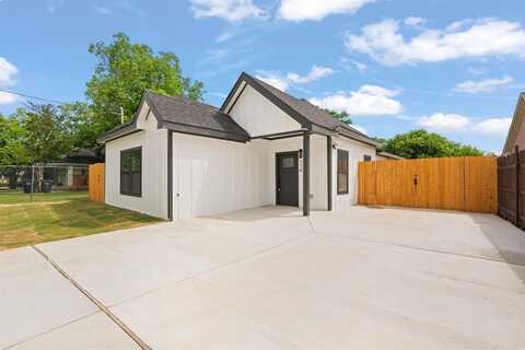 776 Barber Avenue, Cleburne, TX 76031