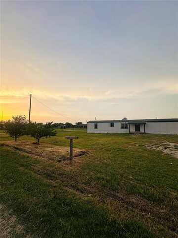 211 Alton, Ennis, TX 75119