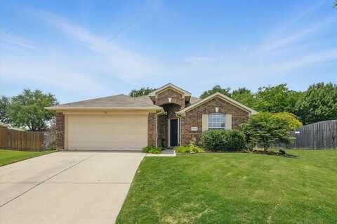 7212 Hogan Drive, Benbrook, TX 76126